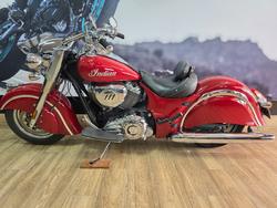 2014 INDIAN CHIEF CLASSIC RED