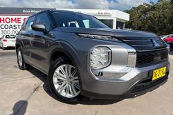 2023 Mitsubishi Outlander ES