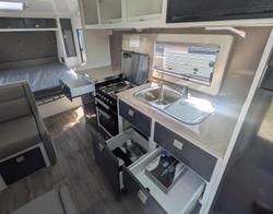 2025 JB Caravans Dirt Roader (19'6)