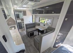 2025 JB Caravans Dirt Roader (19'6)