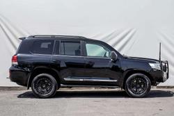 2019 Toyota Landcruiser Sahara