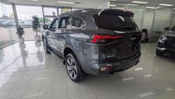 2025 Isuzu MU-X LS-T