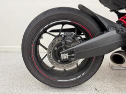 2023 Honda CBR650R Red