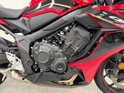 2023 Honda CBR650R Red