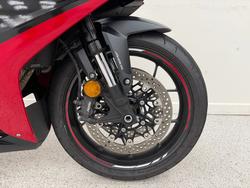 2023 Honda CBR650R Red