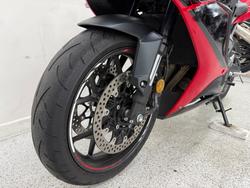 2023 Honda CBR650R Red