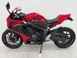 2023 Honda CBR650R Red