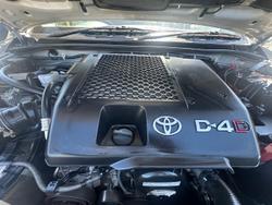 2015 Toyota Hilux SR5 KUN26R MY14 4X4 Dual Range Silver Sky