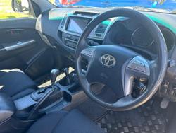 2015 Toyota Hilux SR5 KUN26R MY14 4X4 Dual Range Silver Sky