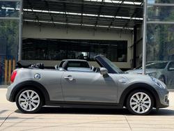 2019 MINI Convertible Cooper S F57 LCI Moonwalk Grey
