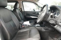 2017 Nissan Navara ST-X