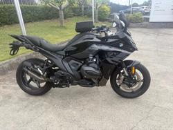 2025 BMW R 1300 RS Triple Black