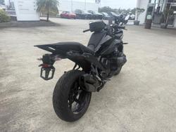 2025 BMW R 1300 RS Triple Black R 1300 Black