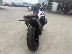 2025 BMW R 1300 RS Performance R 1300 White