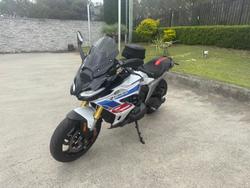 2025 BMW R 1300 RS Performance R 1300 White