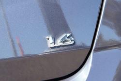 2019 Hyundai Venue Active