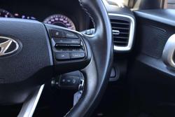 2019 Hyundai Venue Active