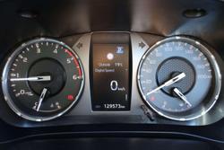 2022 Toyota Hilux SR