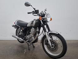 2017 Yamaha SR400 Green