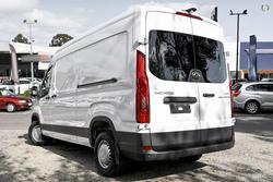2024 LDV Deliver 9 LWB Mid Roof