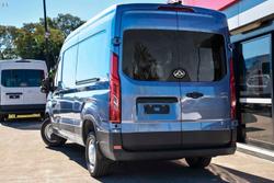 2025 LDV Deliver 9 LWB Mid Roof