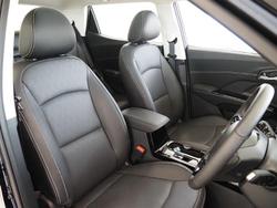 2025 Mahindra XUV3XO AX7L