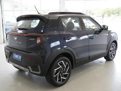 2025 Mahindra XUV3XO AX7L