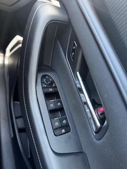 2025 Mazda CX-80 G40e Pure