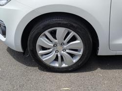 2018 Suzuki Swift GL Navigator