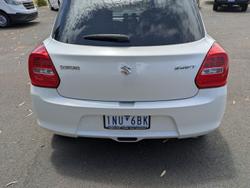 2018 Suzuki Swift GL Navigator