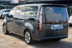 2021 Hyundai STARIA Highlander