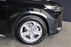 2024 BMW iX1 eDrive20 xLine