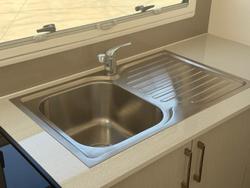 2017 New Age Caravans Manta Ray Mr18ers2