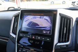 2021 Toyota Landcruiser VX