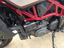 2022 Indian FTR R 1200 CARBON Black