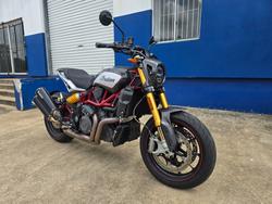 2022 Indian FTR R 1200 CARBON Black