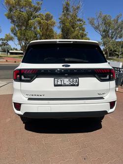 2024 Ford Everest Platinum