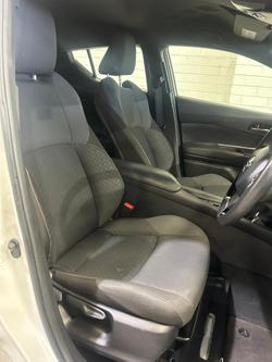 2022 Toyota C-HR GXL NGX10R Frosted White