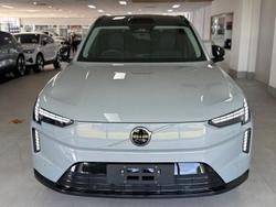 2025 Volvo EX90 Plus Twin Motor
