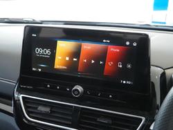 2025 Mahindra XUV3XO AX7L