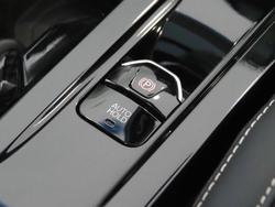 2025 Mahindra XUV3XO AX7L