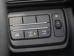 2025 Mahindra XUV3XO AX7L