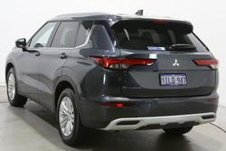 2024 Mitsubishi Outlander LS