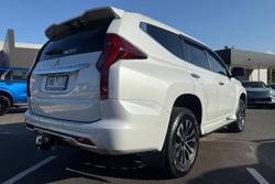 2022 Mitsubishi Pajero Sport Exceed