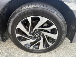 2016 Honda Civic VTi-S