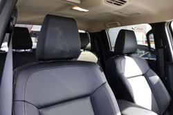 2025 Mitsubishi Triton GLS