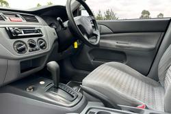 2004 Mitsubishi Lancer ES