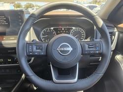 2024 Nissan X-TRAIL ST-L