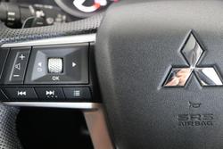 2021 Mitsubishi Outlander LS