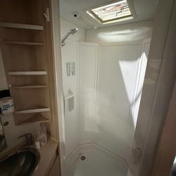 2015 AVIDA EMERALD CV5934QB